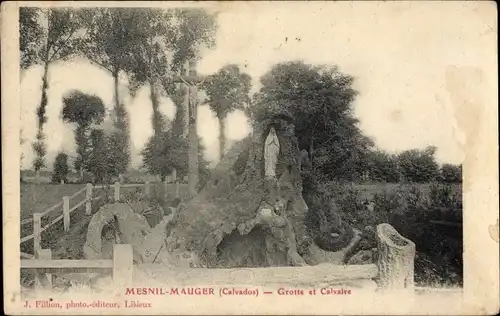 Ak Le Mesnil Mauger Calvados, la grotte et le calvaire