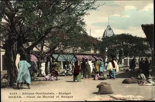 Ak Dakar Senegal, Place du Marche et Banque