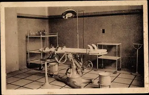 Ak Libourne Gironde, Clinique du Libournais, la Salle d'Operation