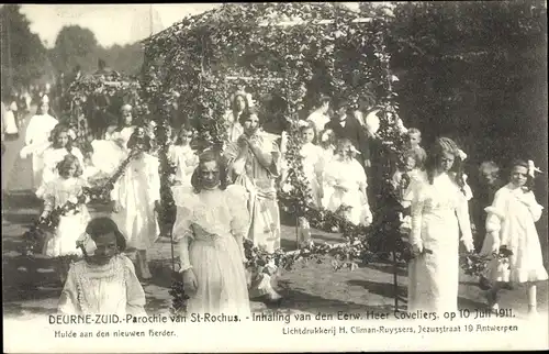 Ak Deurne Antwerpen Flandern, Parochie van St. Rochus, 1911, Hulde aan den nieuwen Kerder