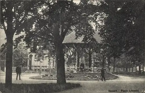 Ak Hasselt Flandern Limburg, Place Leopold