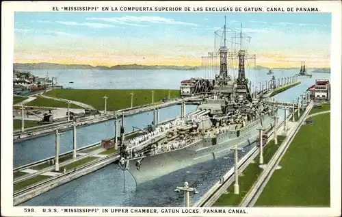 Ak Panama, USS Mississippi in upper Chamber, Gatun Locks, Amerikanisches Kriegsschiff