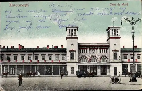Ak București Bukarest Rumänien, Gara de Nord, Bahnhof, Straßenseite