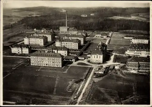 Ak Zwickau in Sachsen, Staatliches Krankenstift, Fliegeraufnahme