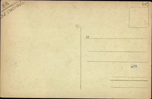 Ak Le Mesnil Guillaume Calvados, le Château, les dépendances, Wirtschaftsgebäude Innenansicht