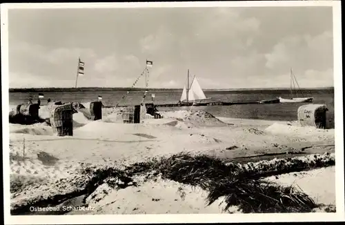 Ak Scharbeutz in Ostholstein, Partie am Strand, Strandkörbe, Segelboote