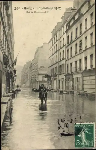 Ak Paris XII., Inondations 1910, Rue de Charenton, Hochwald