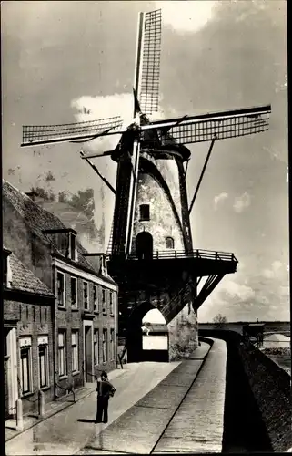 Ak Blick auf eine holländische Windmühle, Hollandse Molen