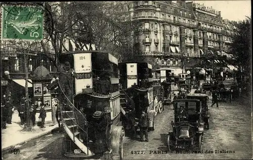 Ak Paris II., Boulevard des Italiens, Autobusse, Autos