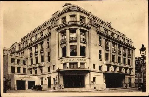 Ak Paris Panthéon, Maison de la Mutualité, 3me Congres National de la JOC 1934