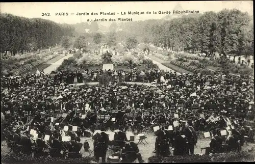 Ak Paris V., Jardin des Plantes, La Musique de la Garde Républicaine au Jardin