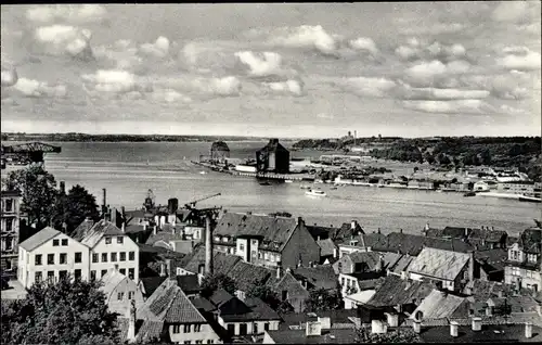 Ak Flensburg in Schleswig Holstein, Hafenausfahrt