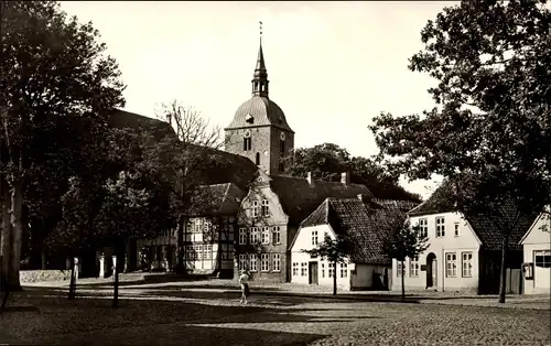 Ak Burg auf der Insel Fehmarn, Breite Straße, Museum, Kirche