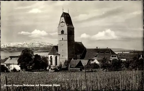 Ak Hagnau am Bodensee, Ortspartie, Kirche, Schweizer Alpen