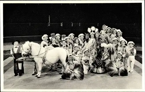 Ak C.H. Schäfers Zirkus Stadt Liliput, München Solln, Memlingstraße 11, Pony, Gruppenfoto