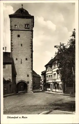 Ak Ochsenfurt am Main Unterfranken, Straßenpartie, Tor