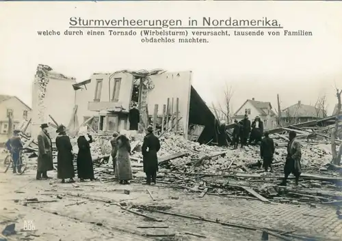 Ak Sturmverheerungen in Nordamerika, zerstörte Häuser nach Tornado, Wirbelsturm