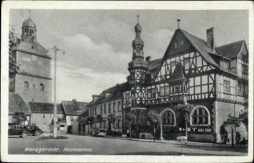 Ak Harzgerode im Harz, Rathaus und St. Marienkirche am Marktplatz