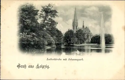 Ak Leipzig in Sachsen, Lutherkirche mit Johannapark, Weiher, Fontäne