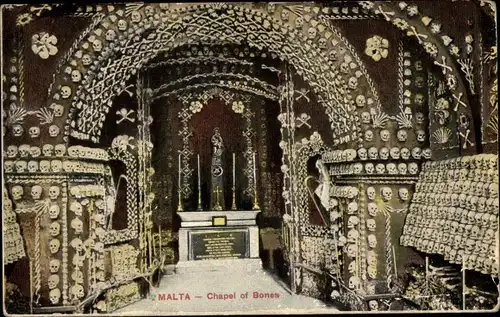 Ak Malta, Chapel of Bones, Knochenhaus, Schädelkapelle