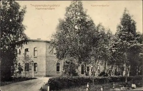 Ak Czarne Hammerstein Westpreußen, Truppenübungsplatz, Kommandantur
