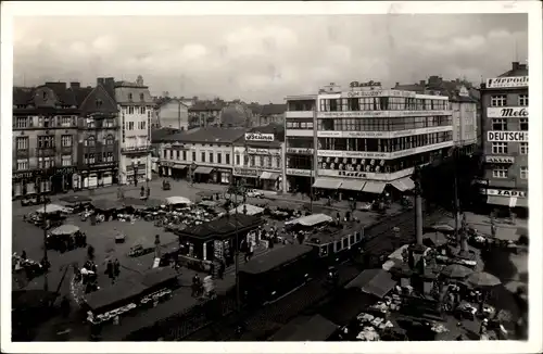 Ak Ostrava Mährisch Ostrau Region Mährisch Schlesien, Hauptplatz, Geschäfte