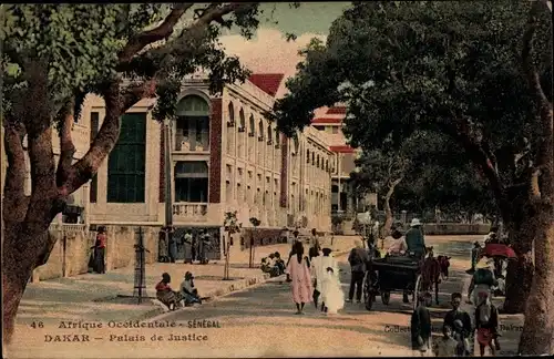 Ak Dakar Senegal, Palais de Justice, Straßenansicht