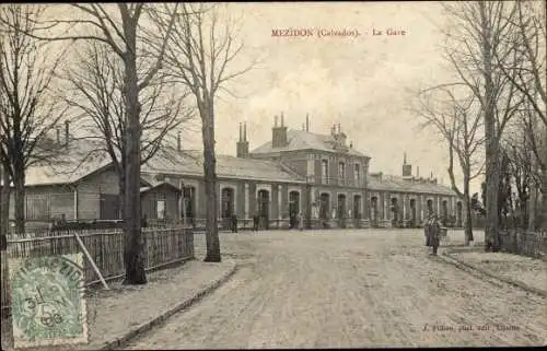 Ak Mézidon Calvados, La Gare