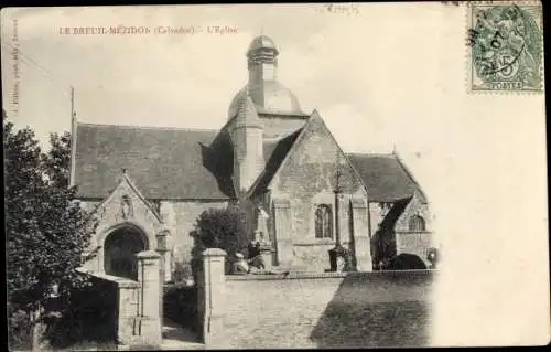 Ak Le Breuil Mézidon Calvados, L'Eglise