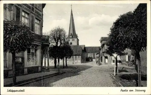 Ak Schöppenstedt in Niedersachsen, Partie am Steinweg, Kirchturm