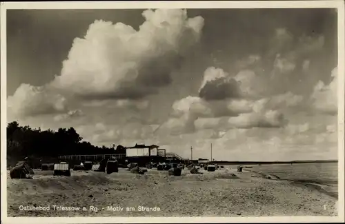Ak Thiessow auf Rügen, Strandmotiv