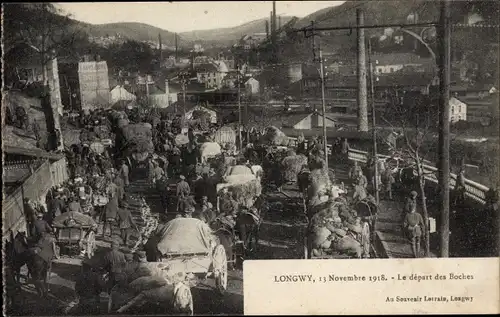 Ak Longwy Meurthe et Moselle Lothringen, Le départ des Boches 1918