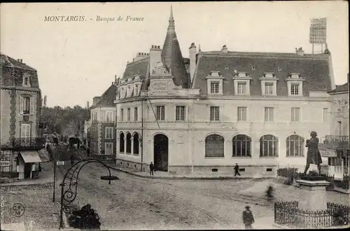 Ak Montargis Loiret, Banque de France, Platzansicht
