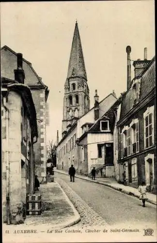 Ak Auxerre Yonne, La Rue Cochois, Clocher de Saint Germain