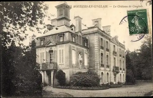 Ak Les Moutiers en Cinglais Calvados, Le Chateau