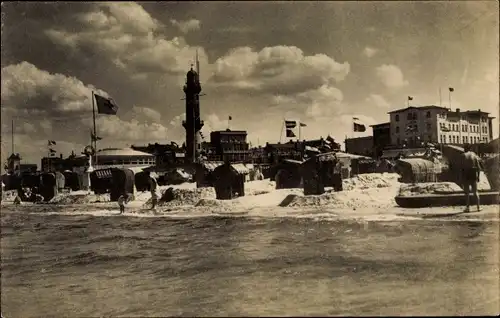 Foto Ak Ostseebad Warnemünde Rostock, Strandansicht