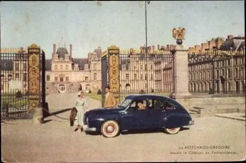 Ak Fontainebleau Seine et Marne, La Hotchkiss Gregorie devant le Chateau, Automobil