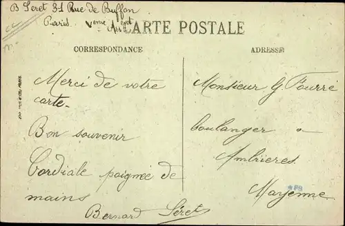 Ak Paris IV, Banque de Francce, belebte Straßenpartie