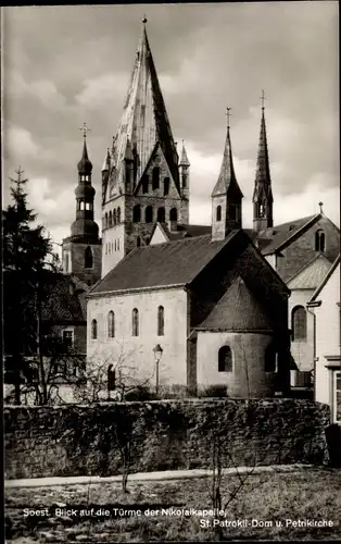 Ak Soest in Nordrhein Westfalen, St. Patrokli Dom, Petrikirche, Nikolaikapelle, Türme