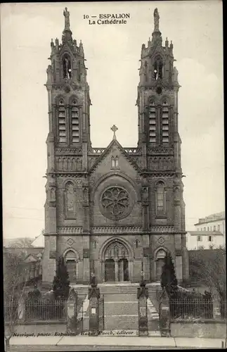 Ak Espalion Aveyron, La Cathedrale