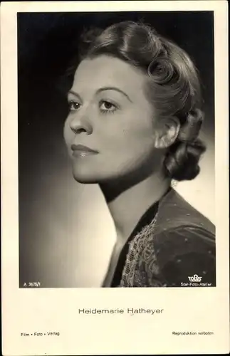 Ak Schauspielerin Heidemarie Hatheyer, Tobis Film A 3675 1, Portrait