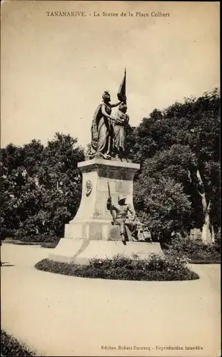 Ak Antananarivo Tananarive Madagaskar, La Statue de la Place Colbert