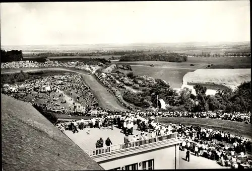 Ak Teterow in Mecklenburg, Bergring, Blick auf die Nordkurve