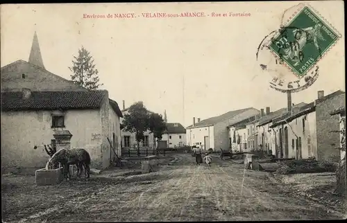 Ak Velaine sous Amance, Rue et Fontaine, Cheval, Dorfpartie, Pferd am Brunnen
