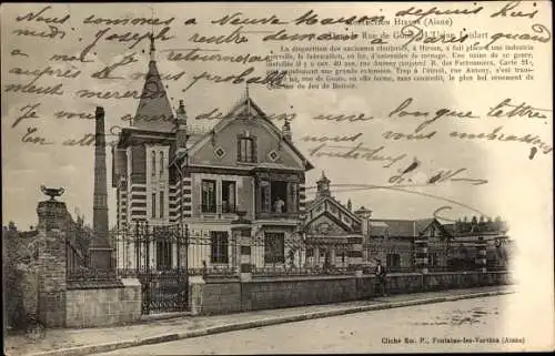 Ak Hirson Aisne, Dans la Rue de Guise