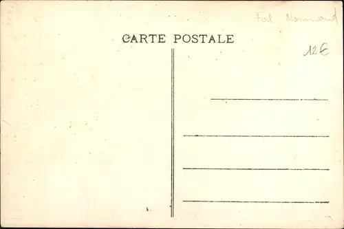 Ak La Normandie, En marchant douccement, ältere Frau mit Korb