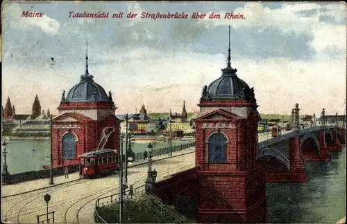 Ak Mainz am Rhein, Totalansicht mit der Straßenbrücke über den Rhein, Tram