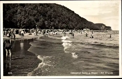 Ak Sellin auf Rügen, Strandpartie, Badegäste