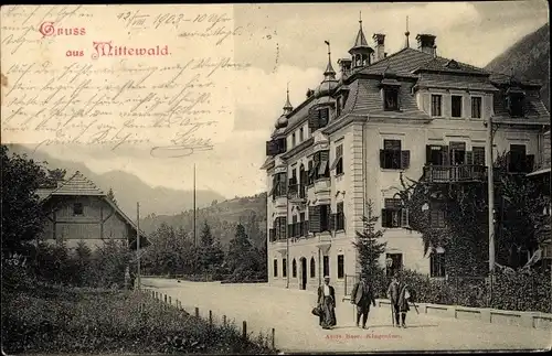Ak Mittewald ob Villach Kärnten, Straßenpartie, Villa