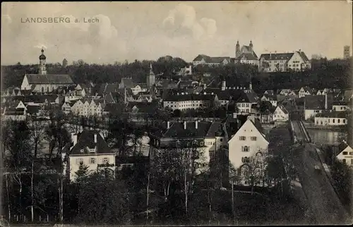 Ak Landsberg am Lech in Oberbayern, Blick über die Dächer der Stadt